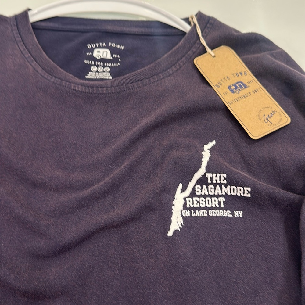 Blue NWT XL shirt Sagamore